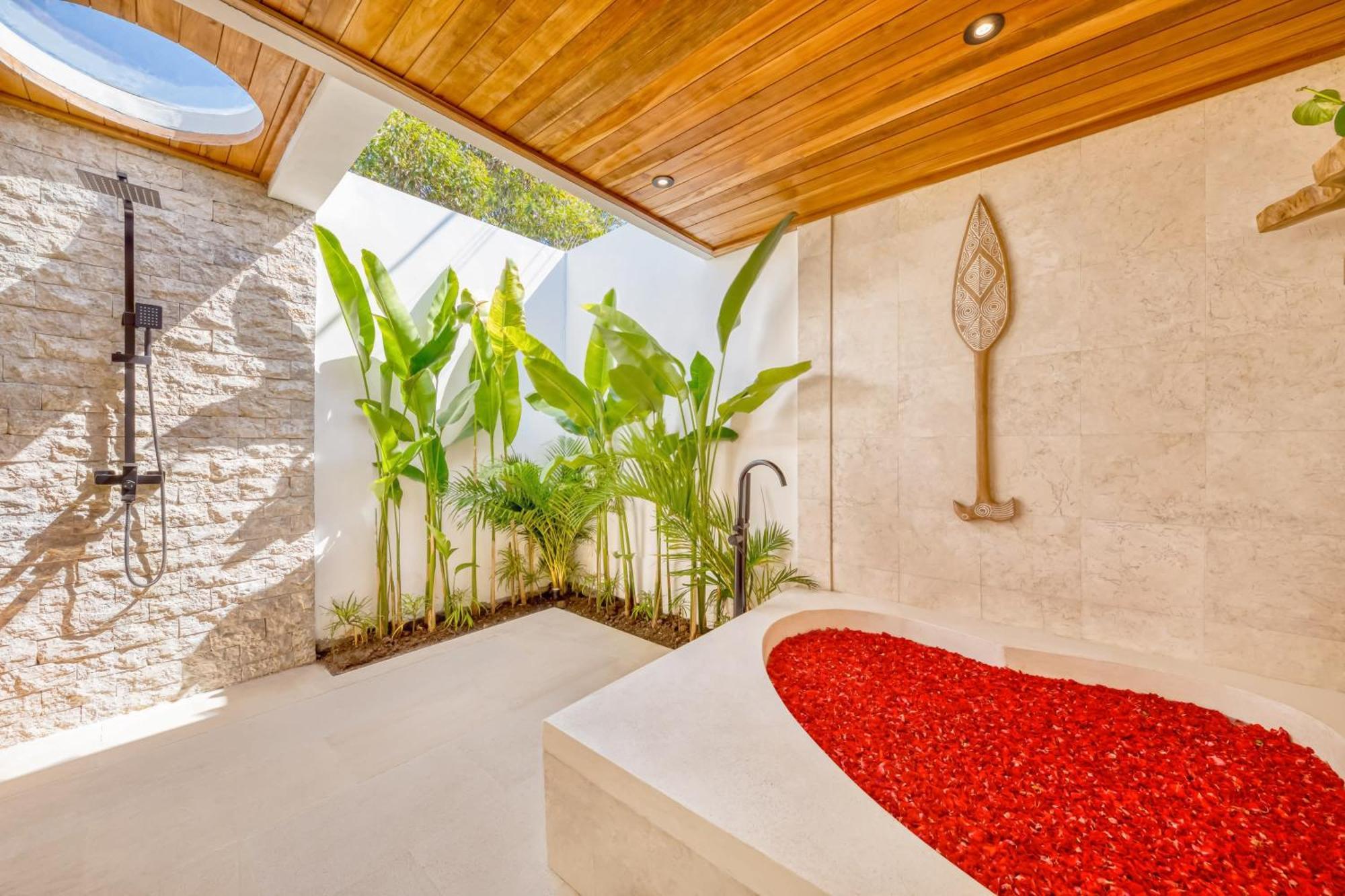 Miami - New Luxury 7bdr Prime Location Villa