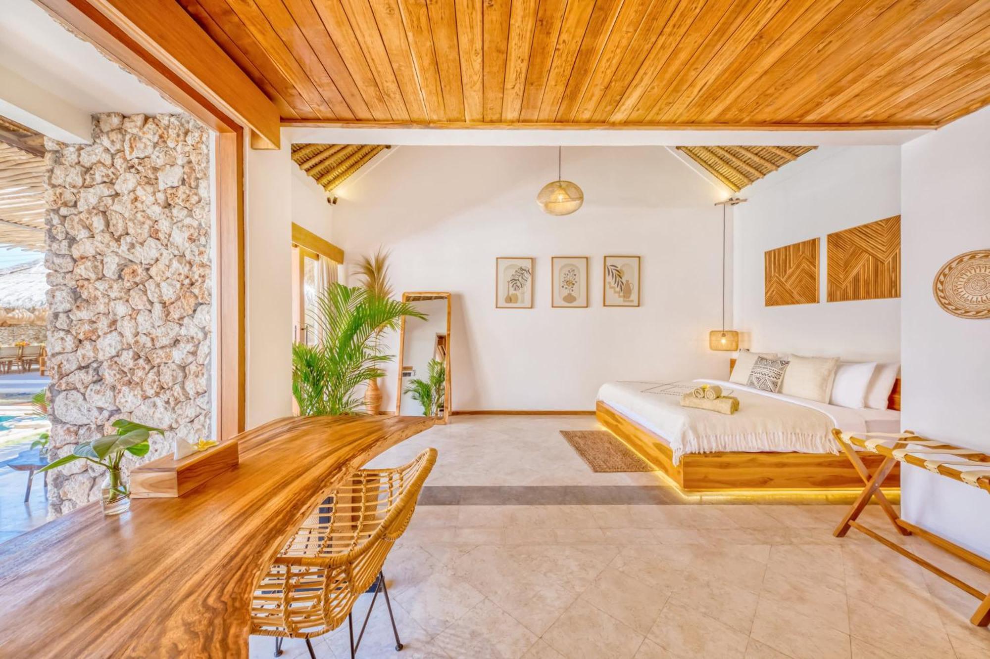 Miami - New Luxury 7bdr Prime Location Villa Seminyak (Bali)
