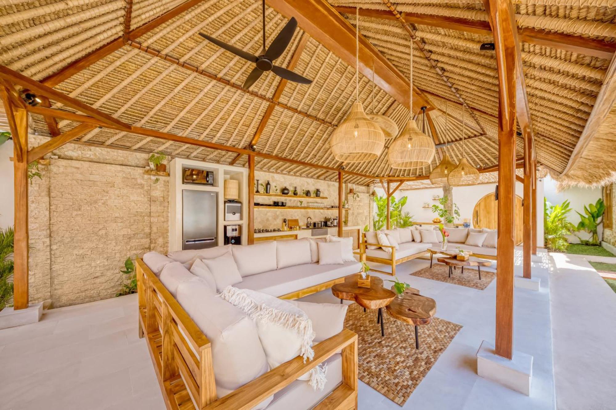 Miami - New Luxury 7bdr Prime Location Villa Seminyak (Bali)