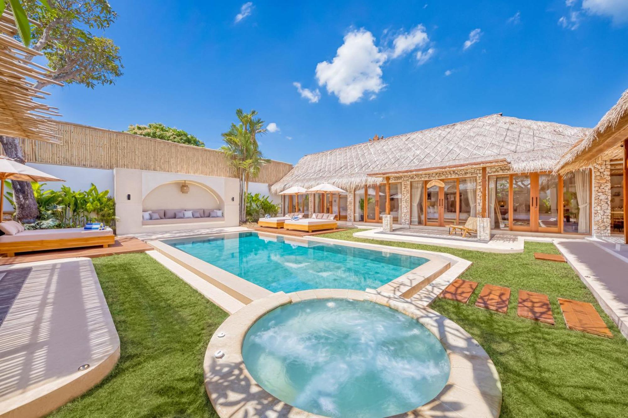 Miami - New Luxury 7bdr Prime Location * Seminyak (Bali)